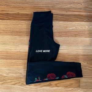 Spiritual Gangster Black yoga legging with embroidered graphic detail